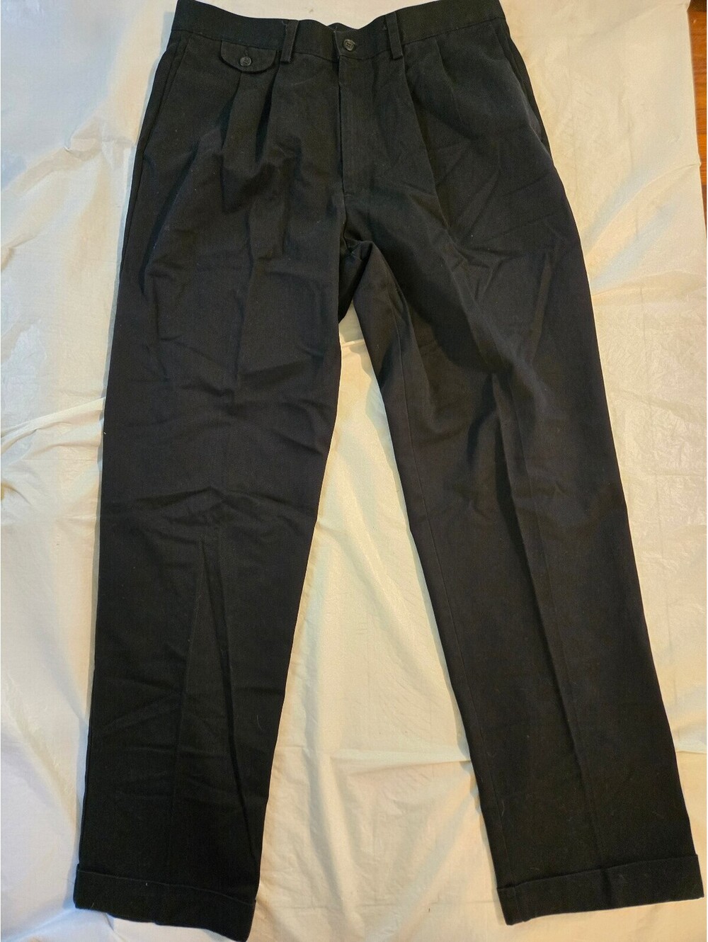 Dockers Men’s Black Pleated Dress Pants 34x32 Cuffed Classic Fit
